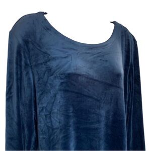 Elegant Navy Blue Women's Top